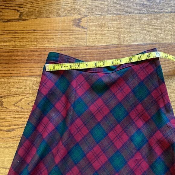 Vintage High Waisted Lined Plaid Wool Skirt Size 12 Runs Small - Picture 10 of 12